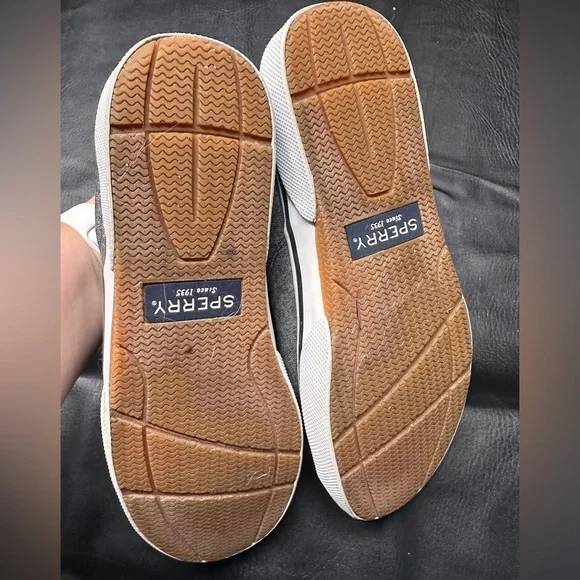 Sperry Classic Sneaker - Picture 3 of 7